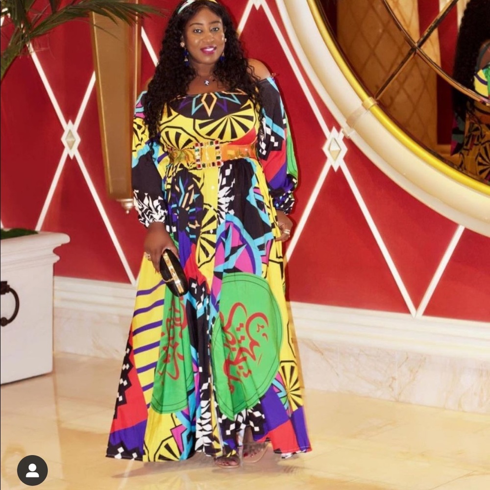 Print maxi dress with matching sash